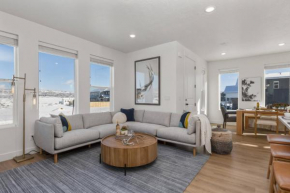 Silver Creek Village 6885 by Moose Management